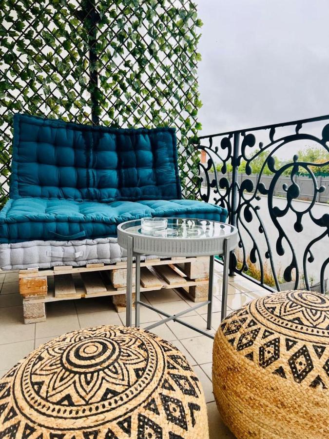 En Mode Cinema! Hyper Centre Ville Avec Terrasse Chartres Ngoại thất bức ảnh